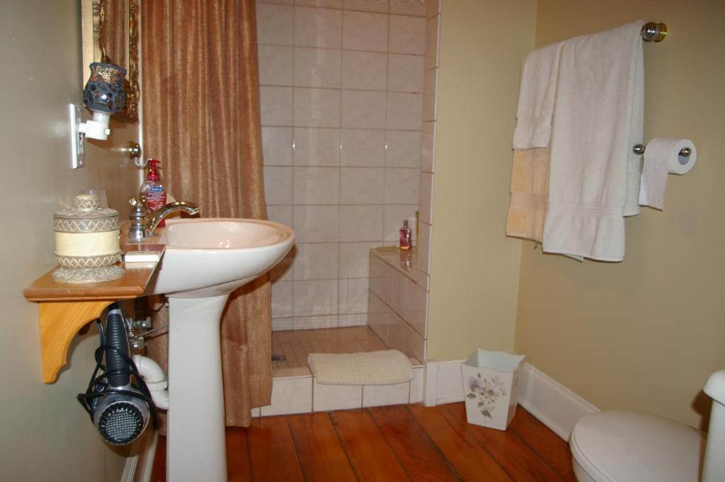 Royal Manor Bed & Breakfast Niagara-on-the-Lake Bilik gambar